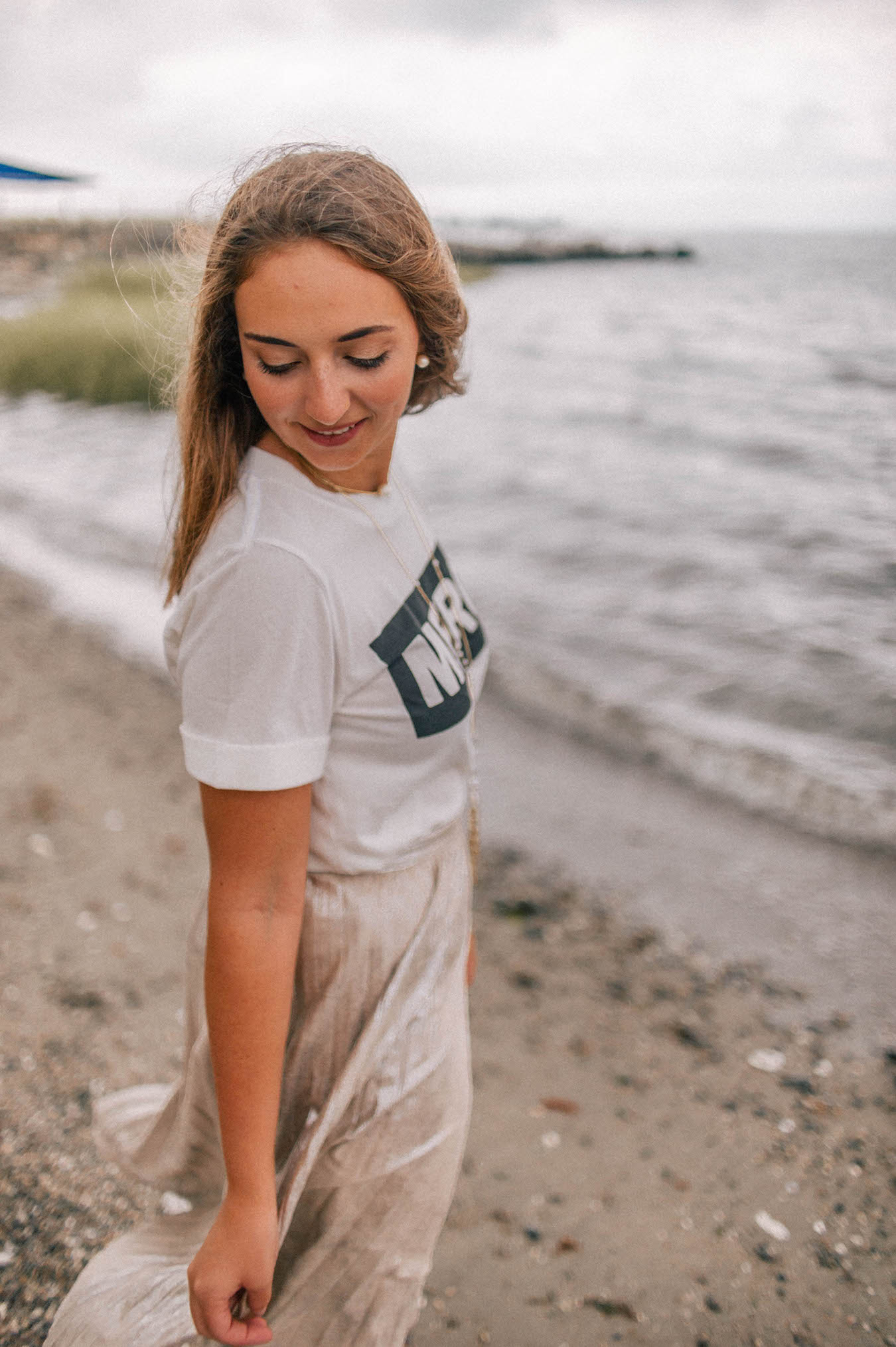 How to Style a Graphic Tee | The Coastal Confidence by Aubrey Yandow