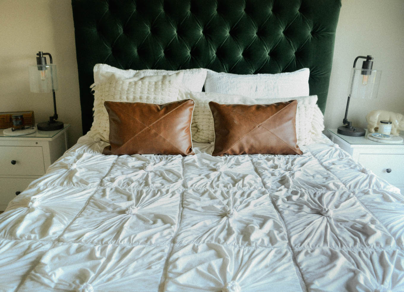 Bedroom Reveal with Leesa Mattress | The Coastal Confidence by Aubrey Yandow