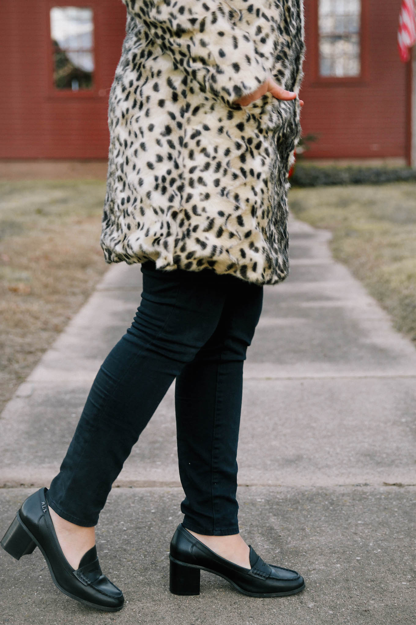 Why Every Closet Needs a Leopard Coat | The Coastal Confidence by Aubrey Yandow