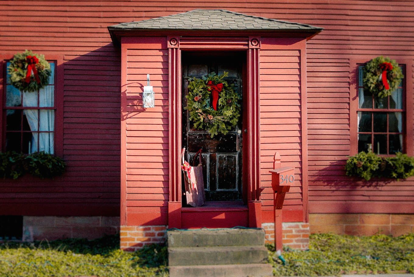 Christmas in Connecticut | The Coastal Confidence by Aubrey Yandow