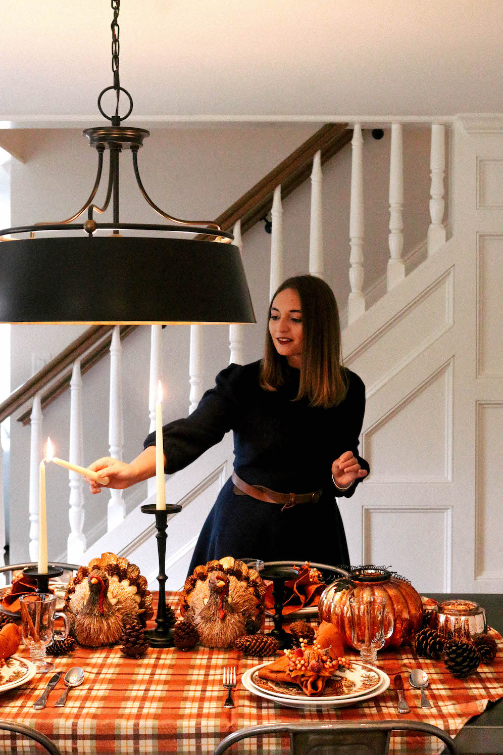 How To Decorate Your Thanksgiving Table On A Budget The Coastal Confidence Aubrey Yandow