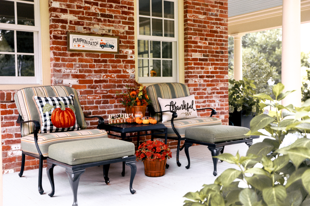 How To Transition Your Outdoor Spaces Into Fall | The Coastal Confidence by Aubrey Yandow